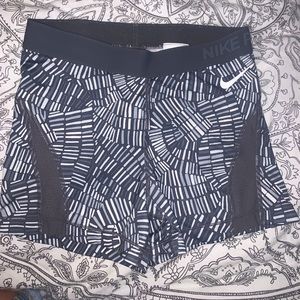 Nike Pro 3” Static Women’s Shorts - RARE